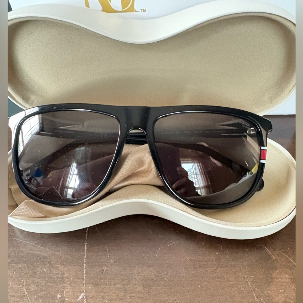 Black Aviator-Style Sunglasses